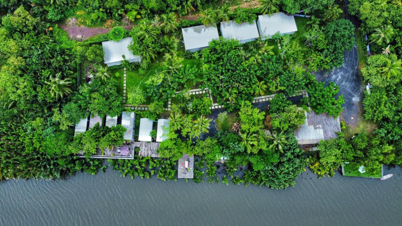 Kampot Riverfront Boutique Exteriör bild