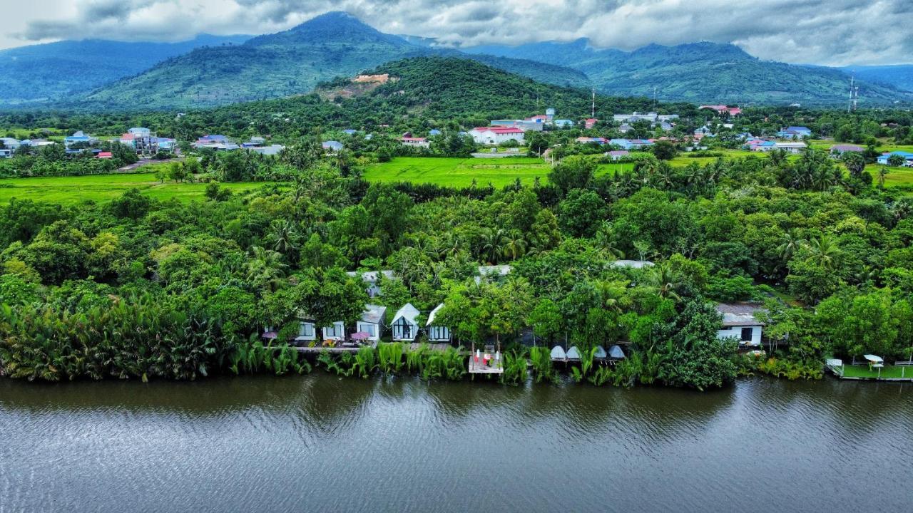 Kampot Riverfront Boutique Exteriör bild